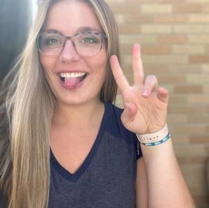 Meet your Posher, Stephanie